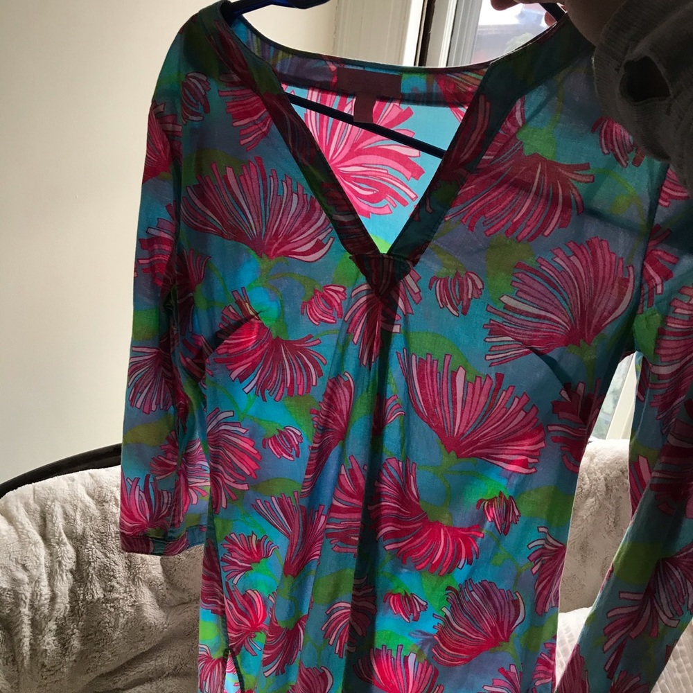 Lily Pulitzer. Cover up
